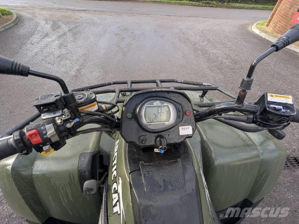 Arctic Cat 700 Terénní vozidla