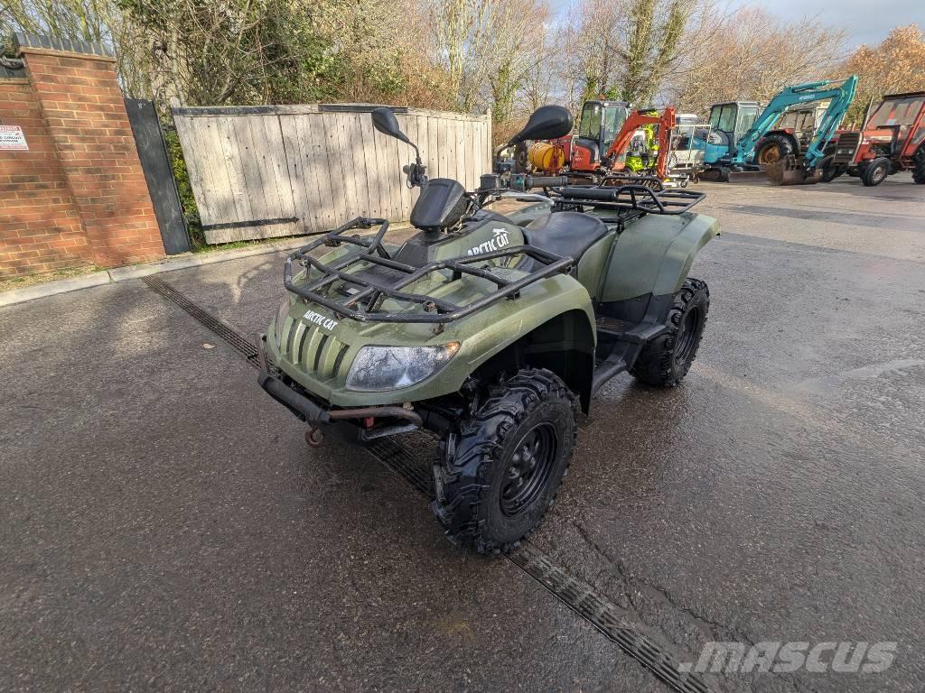 Arctic Cat 700 Terénní vozidla