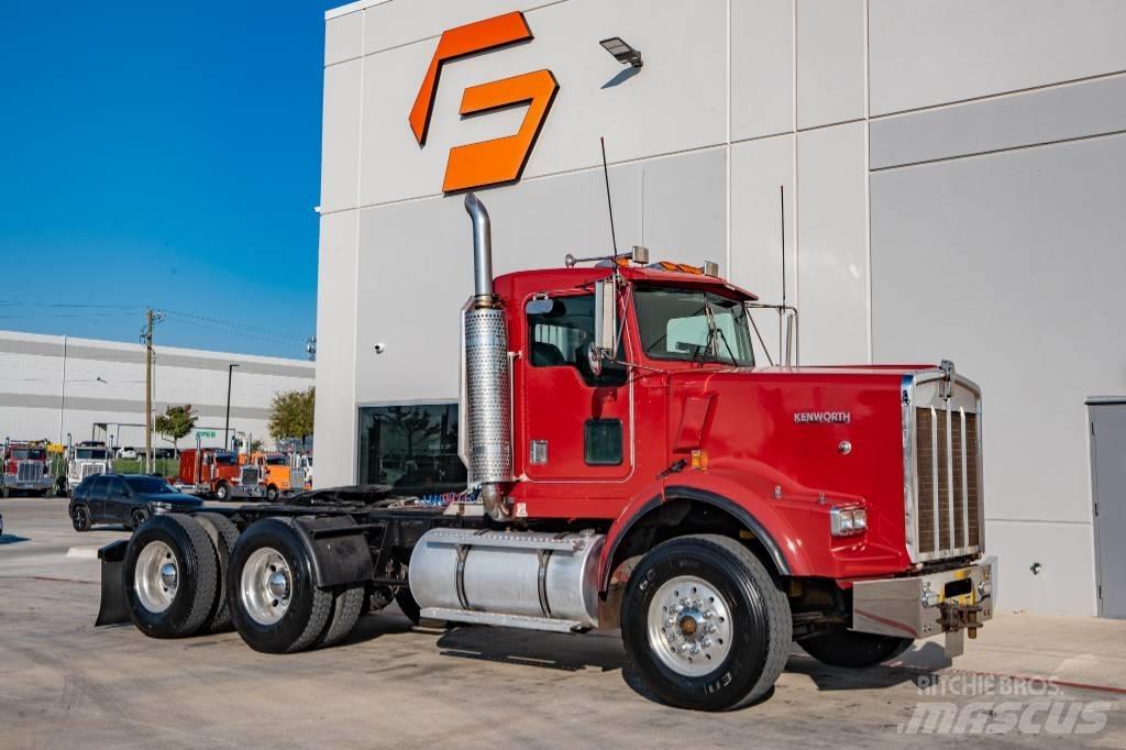 Kenworth T 800 Tahače