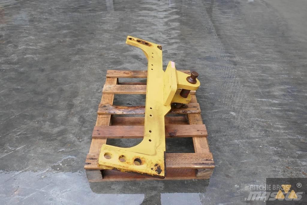 CAT 140M Drawbar Doprava – ostatní