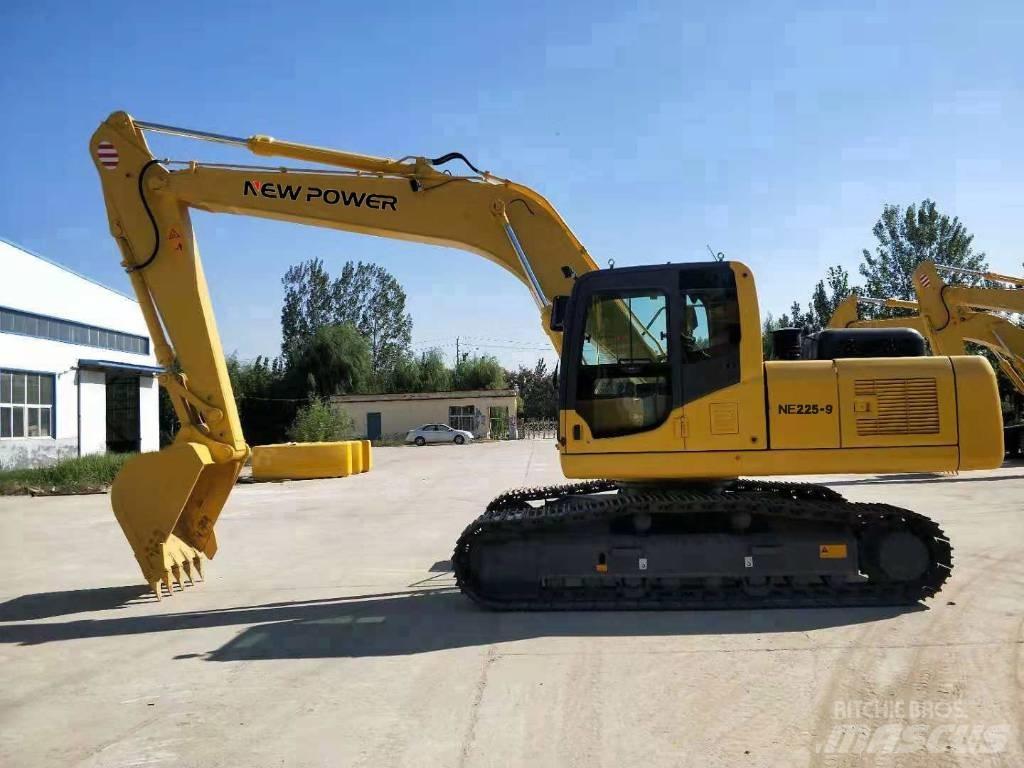 New Power NE225 Midi rýpadla 7t - 12t