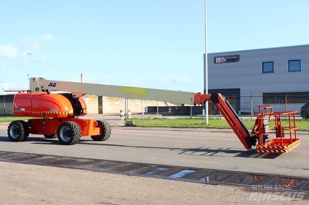 JLG 860SJ Teleskopické plošiny