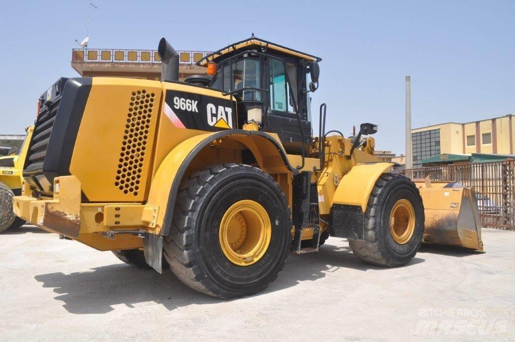 CAT 966 K Kolové nakladače