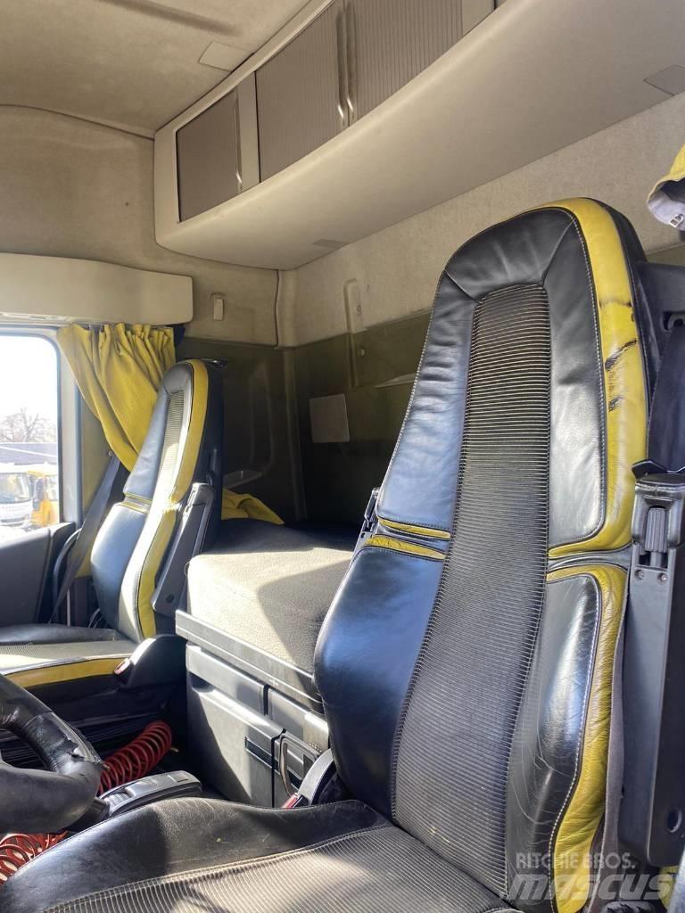 Volvo FH 16 660 Valník s navijákem