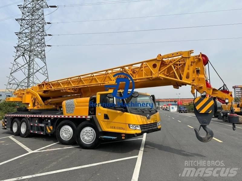 XCMG XCT 50 Univerzální terénní jeřáby