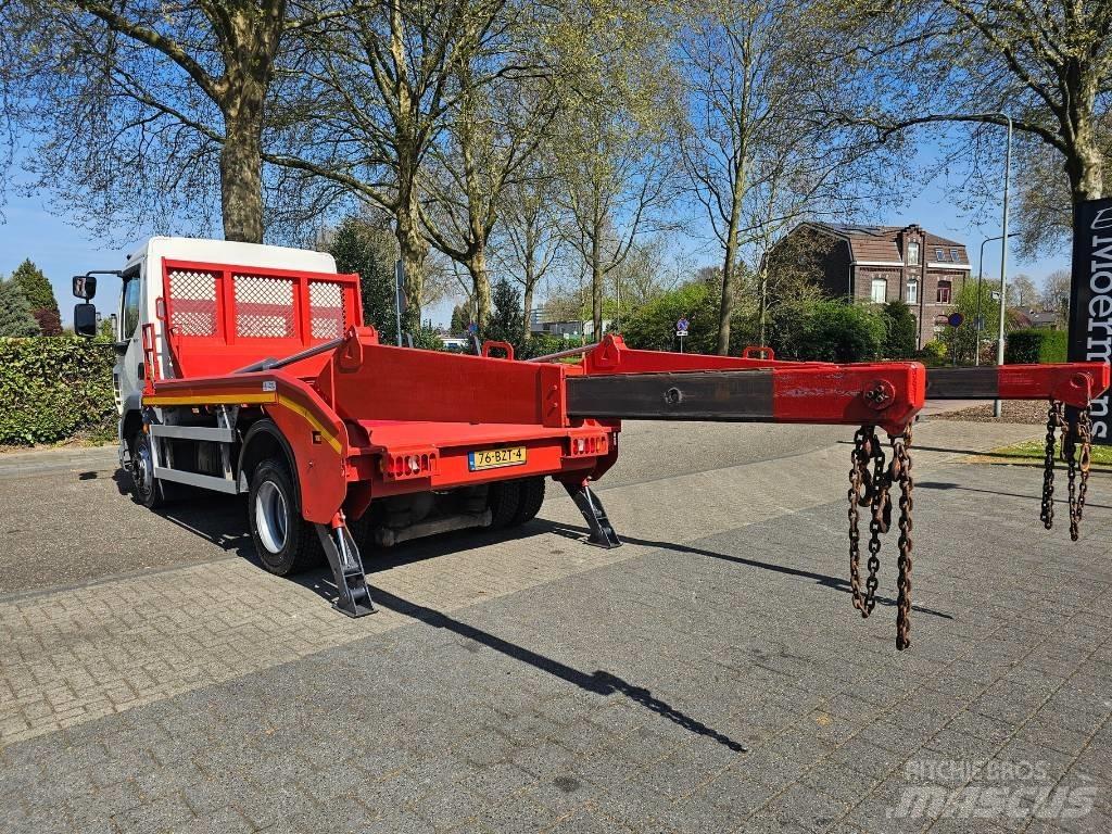DAF LF 220 Ramenové nosiče kontejnerů