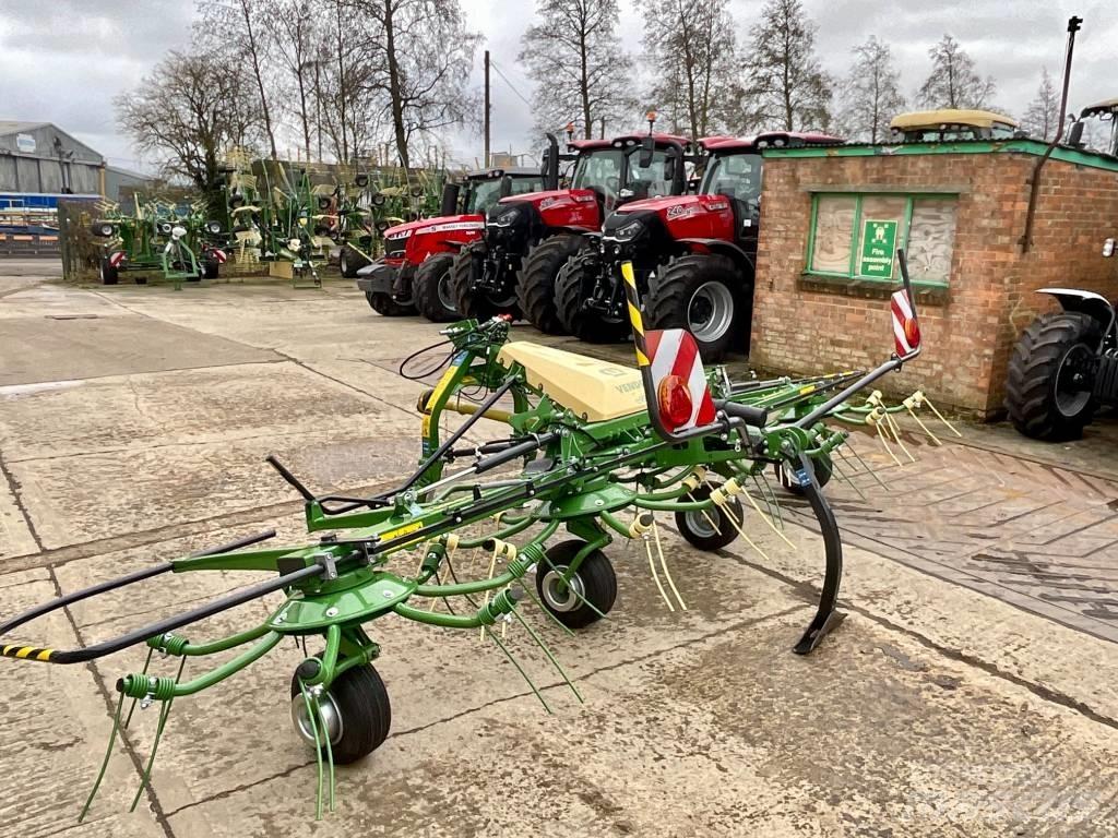 Krone Vendro 560 Obraceče a shrabovače sena
