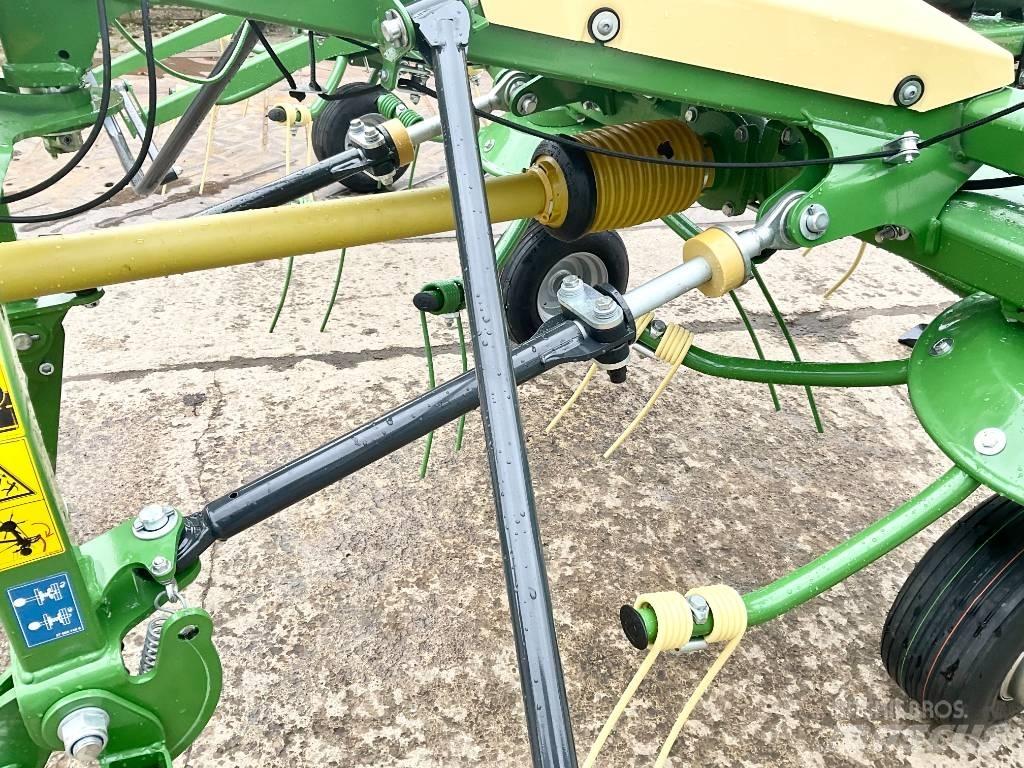 Krone Vendro 560 Obraceče a shrabovače sena