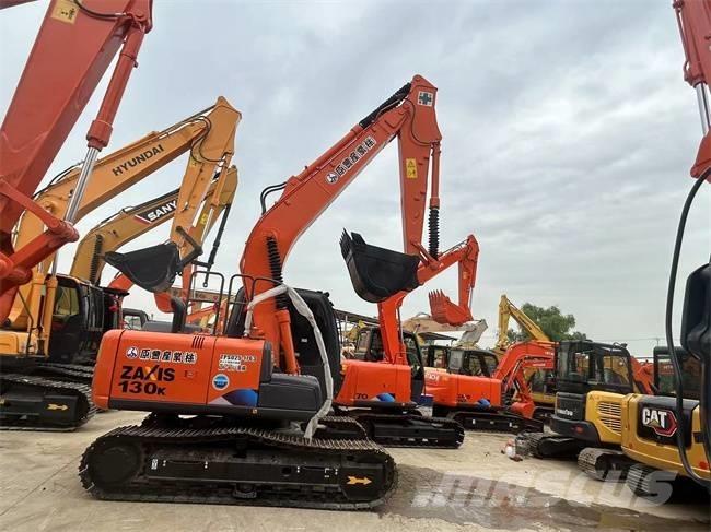 Hitachi ZX 130 Pásová rýpadla