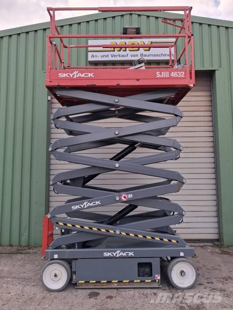 SkyJack SJ III 4632 Nůžková zvedací plošina