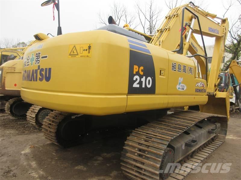 Komatsu PC 210 LC Pásová rýpadla