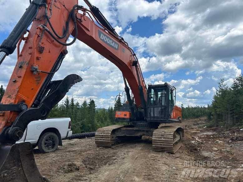 Doosan DX 350 LC Pásová rýpadla