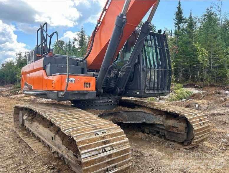 Doosan DX 350 LC Pásová rýpadla