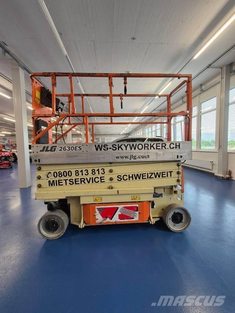 JLG 2630 ES Nůžková zvedací plošina