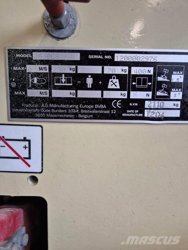 JLG 2630 ES Nůžková zvedací plošina