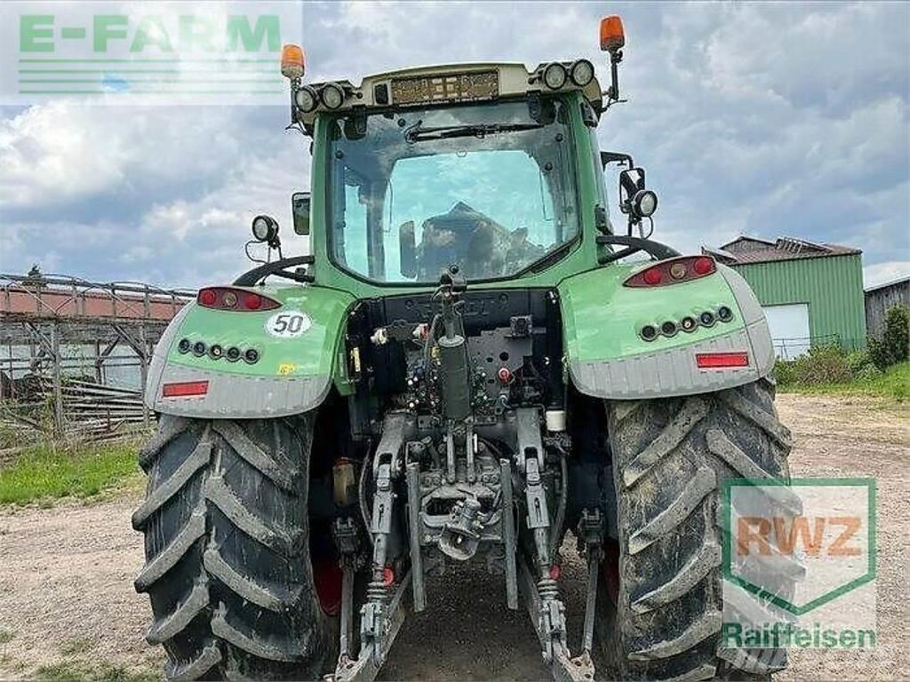 Fendt 718 vario Traktory