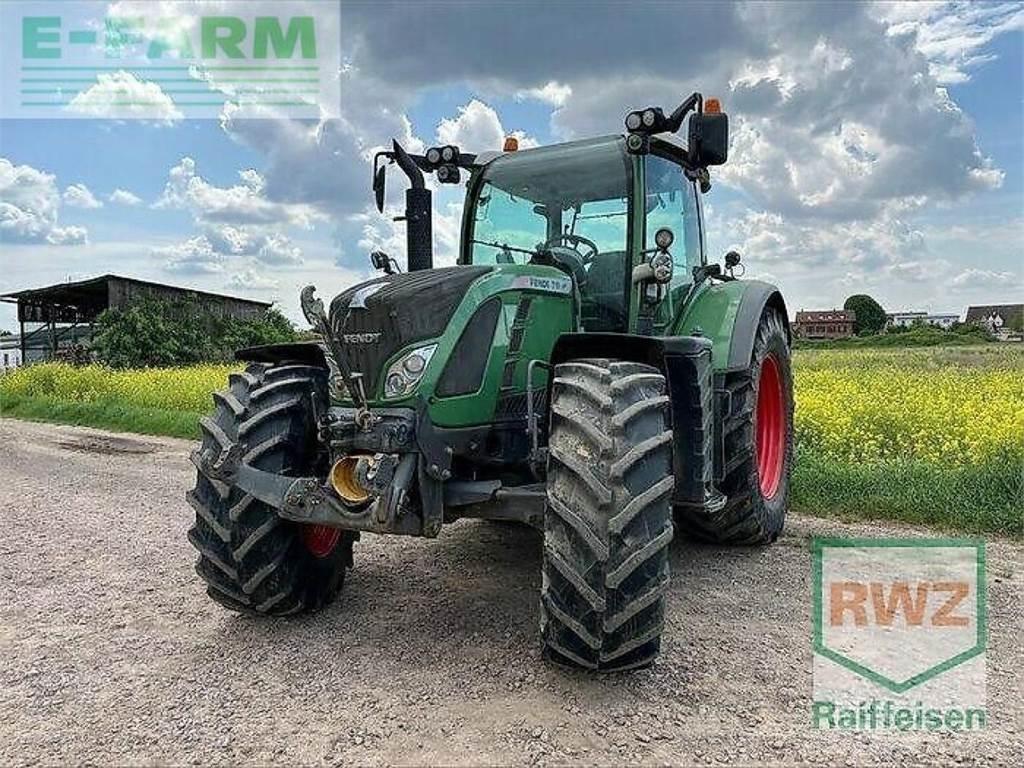 Fendt 718 vario Traktory