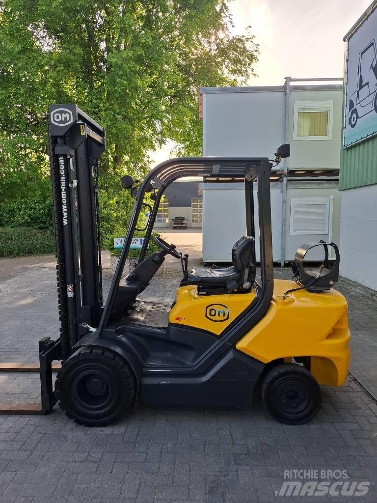 OM XG30 Heftruck LPG vozíky