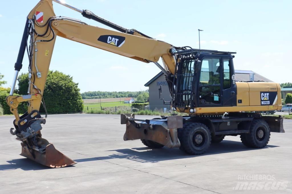 CAT M 322 D Kolová rýpadla