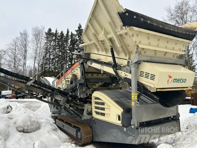 Metso ST 2.8 Mobilní třídiče