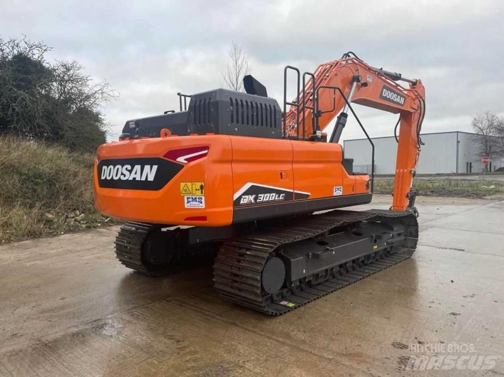 Doosan Dx300LC-7 Pásová rýpadla