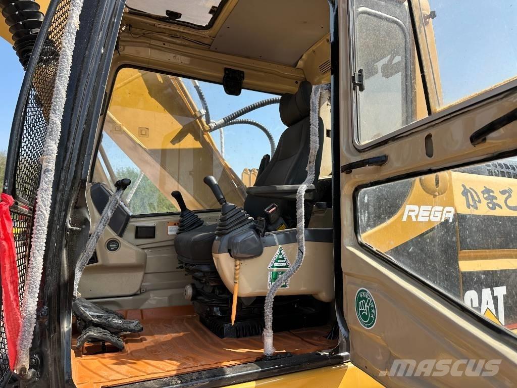 CAT 320BL Pásová rýpadla