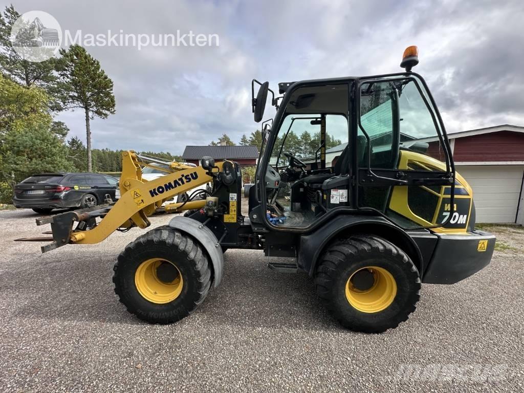 Komatsu WA 70 M-8 Kolové nakladače