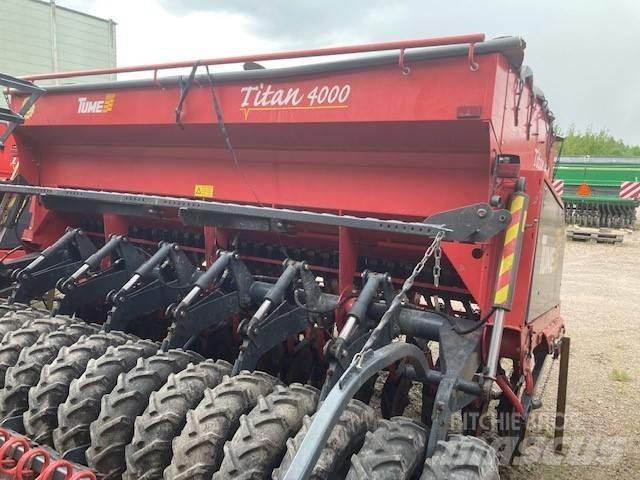 Tume Titan 4000 Kombinované secí stroje