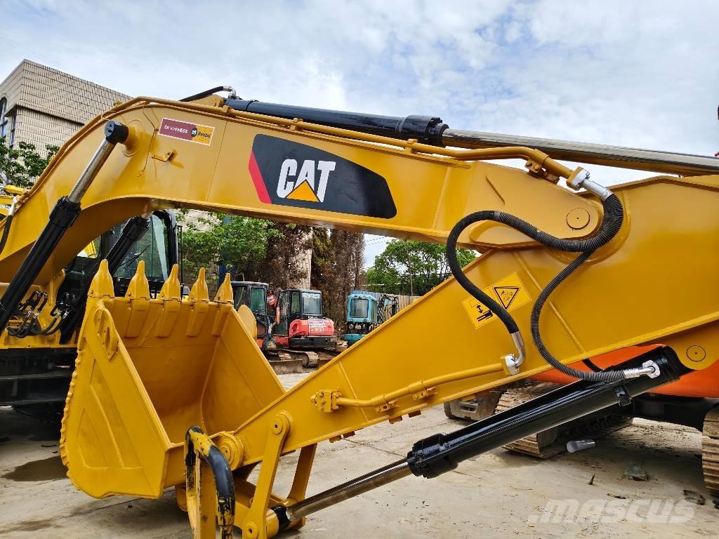 CAT 330 D L Pásová rýpadla