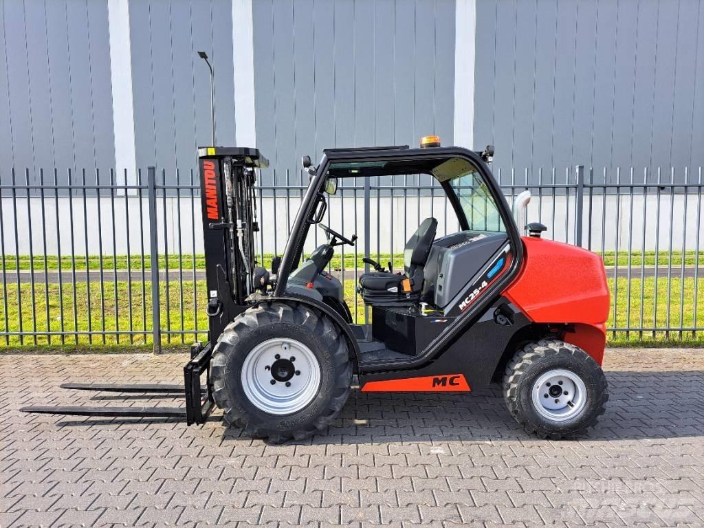 Manitou MC 25-4 Dieselové vozíky