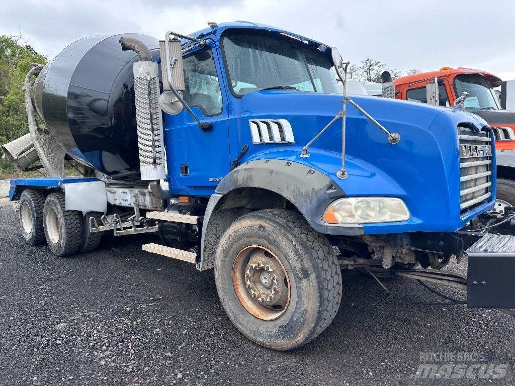Mack CTP 713 B Další