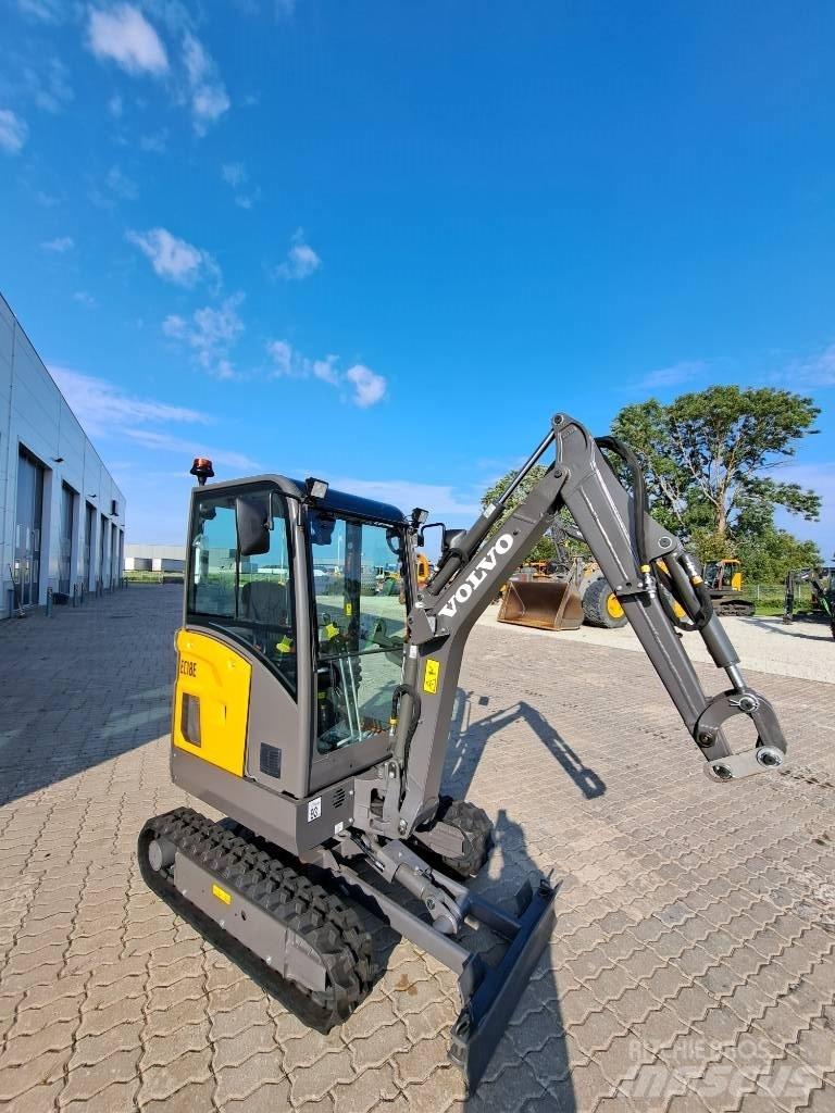 Volvo EC 18 E Mini rýpadla < 7t