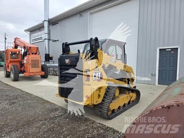 CAT 259D3 Smykem řízené nakladače