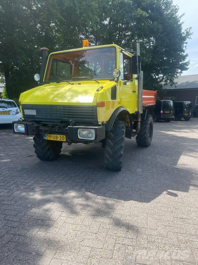 Unimog U1000 424 Traktory