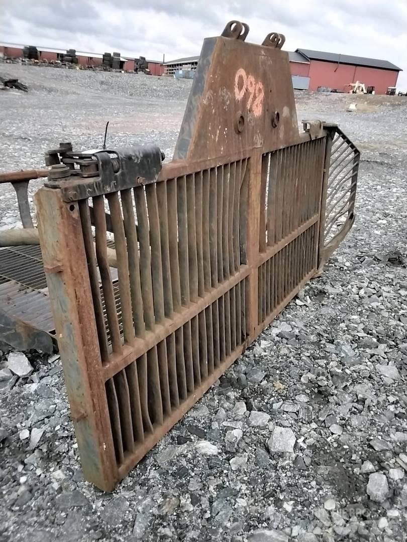 Valmet 860 Další komponenty
