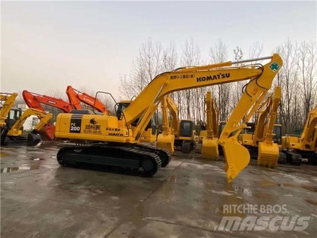 Komatsu PC200-7 Pásová rýpadla