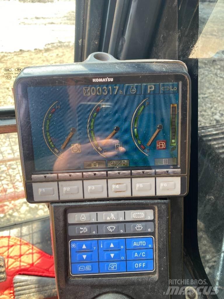 Komatsu PC 200-8 Pásová rýpadla