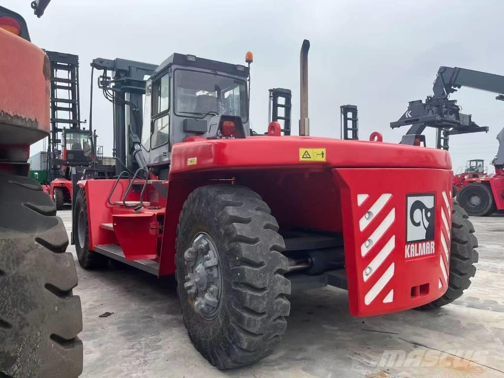 Kalmar DCF 300-12 Dieselové vozíky