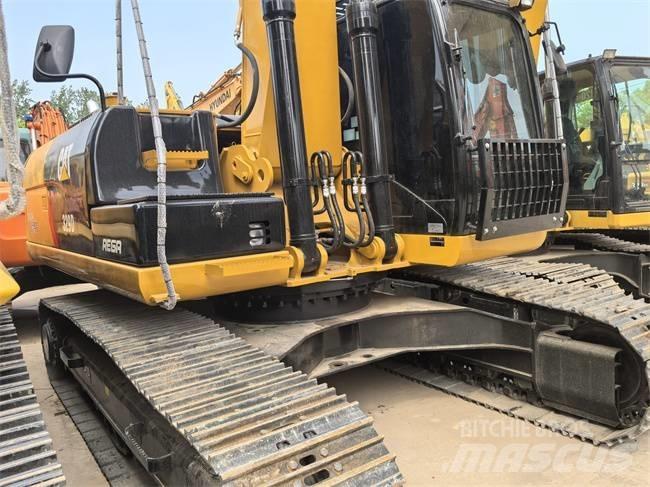 CAT 329 D L Pásová rýpadla
