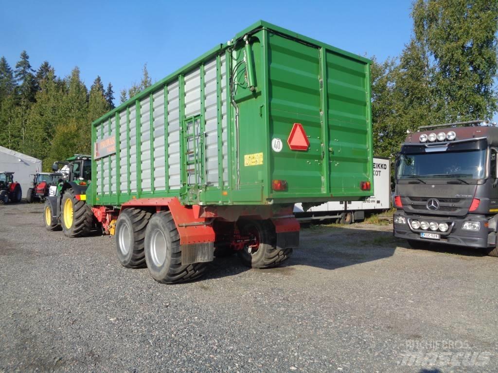 Pronar T 400R Samosběrné vozy