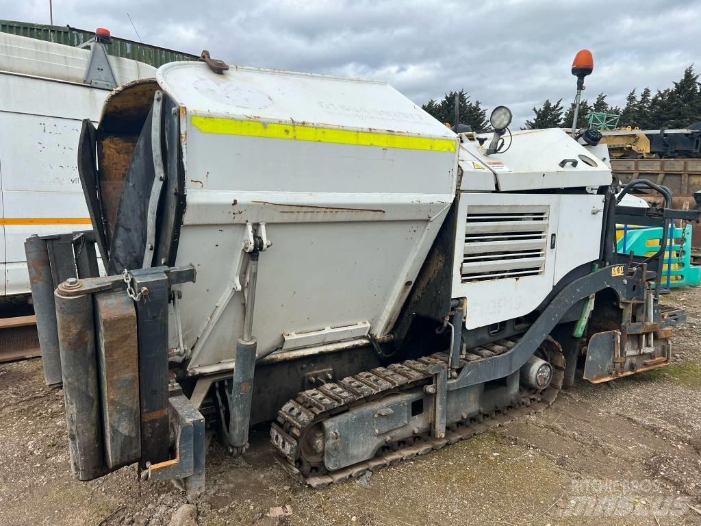 Bomag BF 223 C Finišery