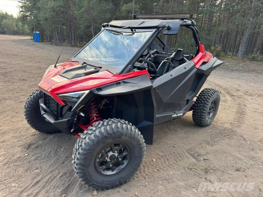 Polaris RZR PRO XP Terénní vozidla