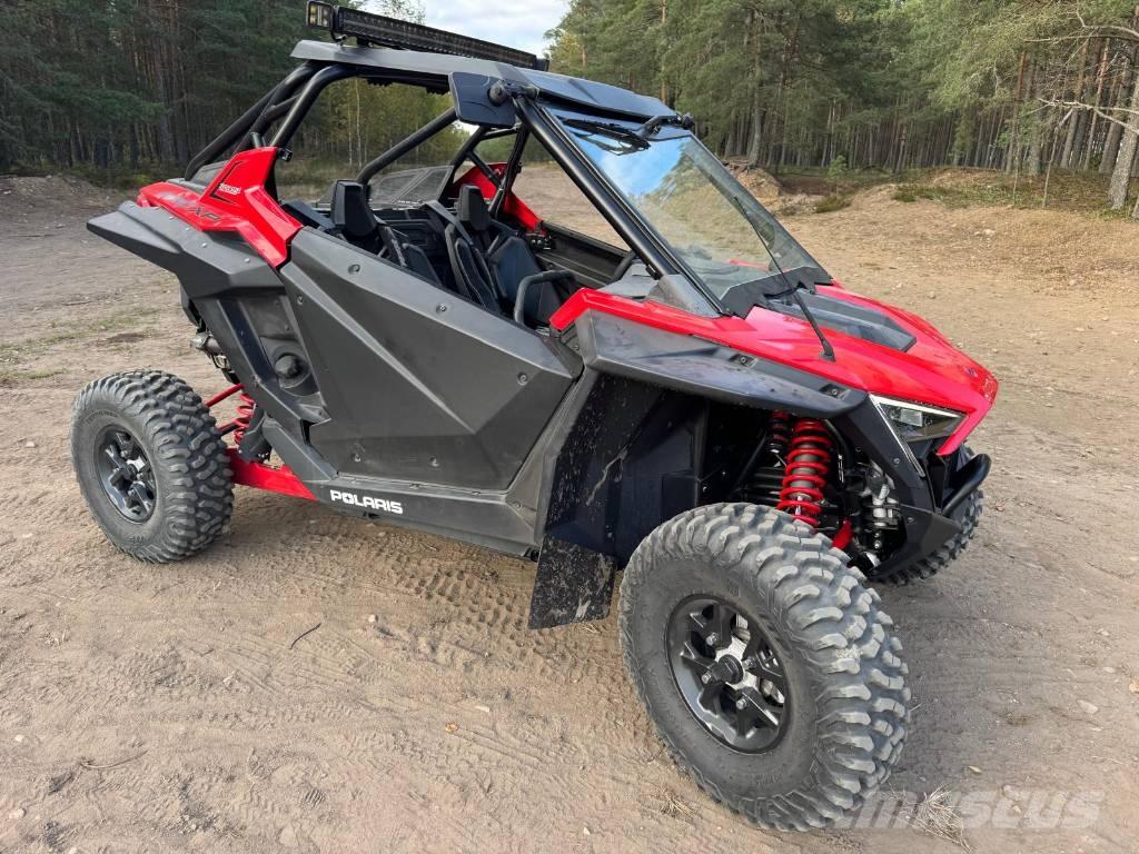 Polaris RZR PRO XP Terénní vozidla