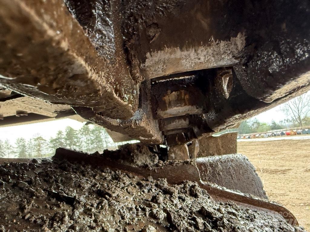 Volvo EC 160 EL Pásová rýpadla