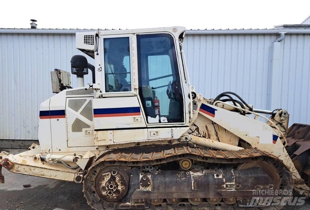 CAT 953 D Pásové nakladače