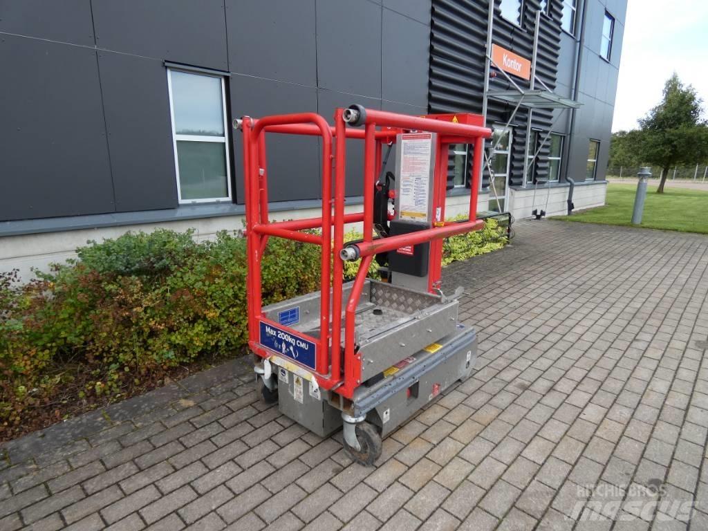 JLG Nano SP Plus Vertikální sloupové výtahy
