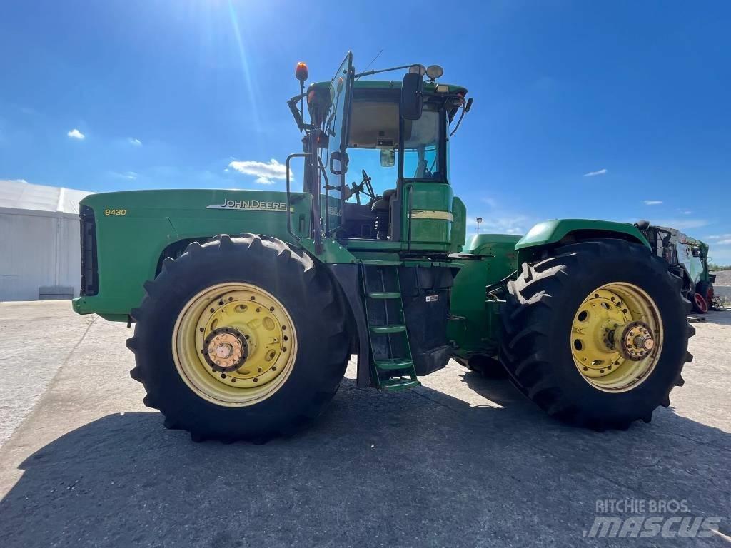 John Deere 9430 Traktory