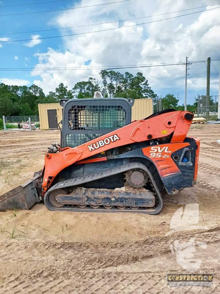 Kubota SVL 95-2 S Smykem řízené nakladače