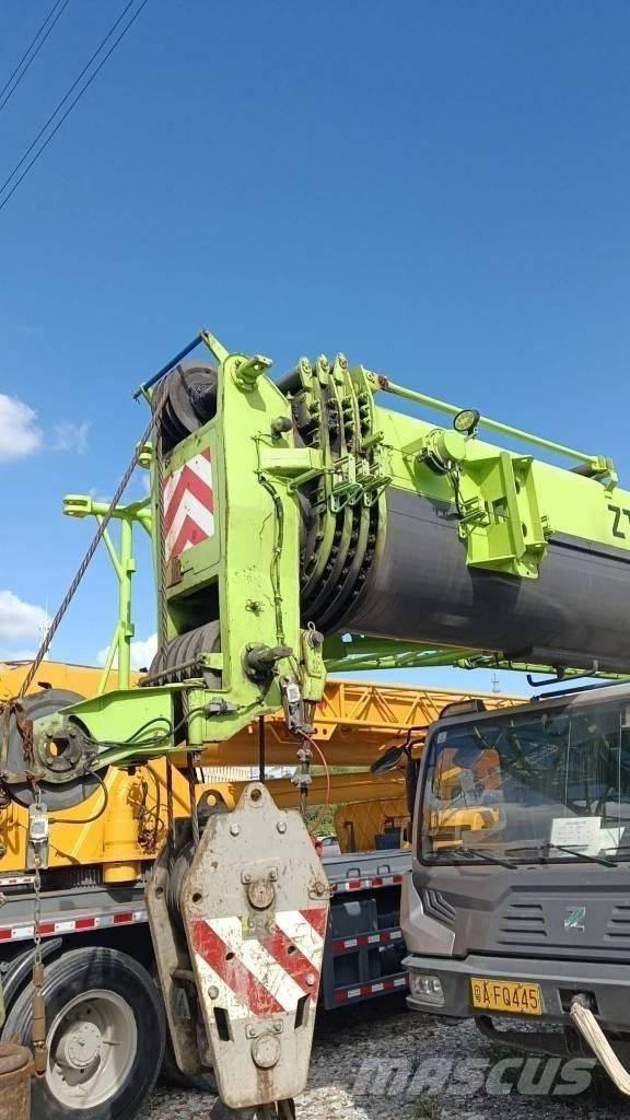 Zoomlion ZTC800 Univerzální terénní jeřáby