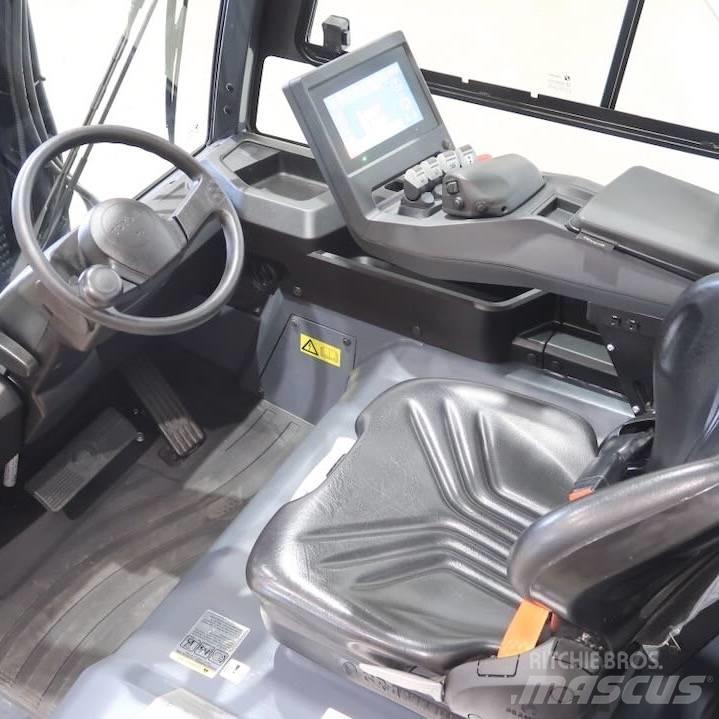 Toyota 9FBM25T Akumulátorové vozíky